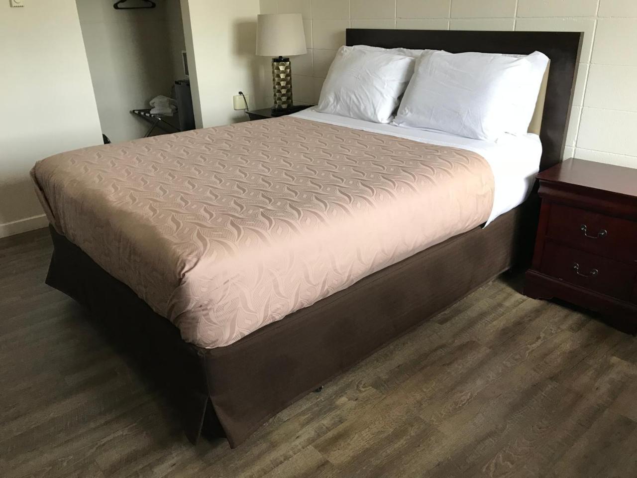 Value Lodge Motel Нанаймо Экстерьер фото